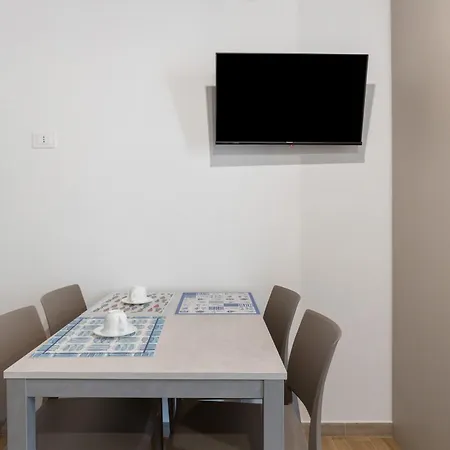 Matt House Appartement *